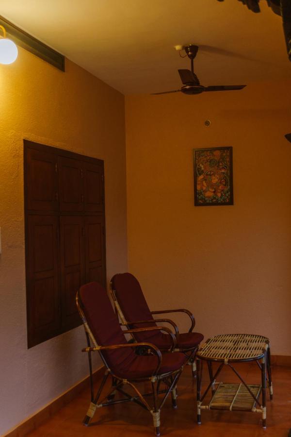 Canalview Private Cottage Azhikkal Ayiram Thengu Panmana Dış mekan fotoğraf