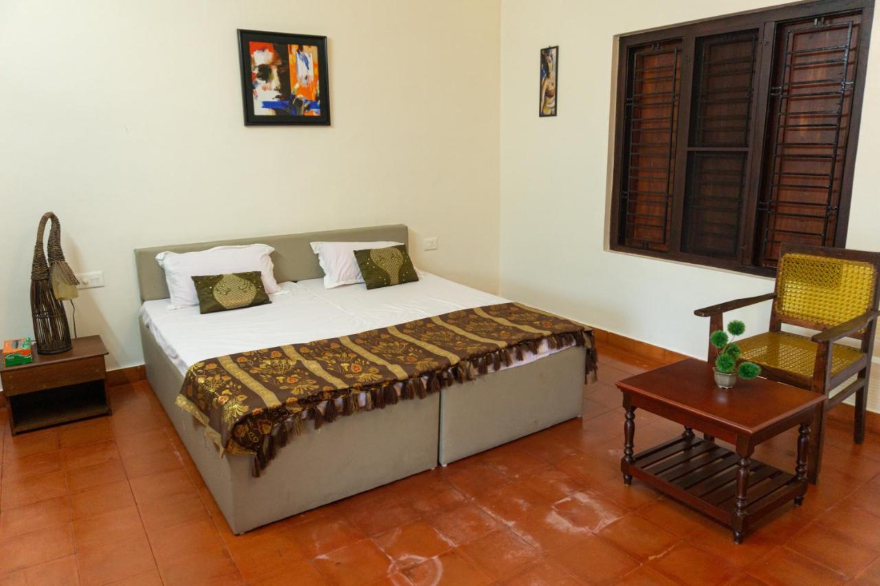 Canalview Private Cottage Azhikkal Ayiram Thengu Panmana Dış mekan fotoğraf